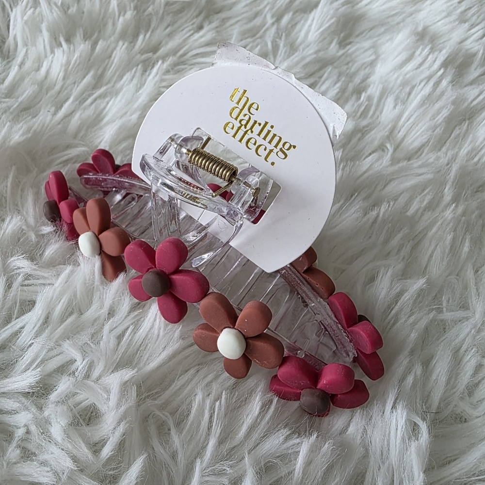 NWT Clay Multicolor Flower Hairclip